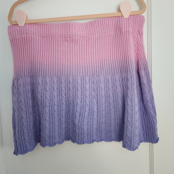 Sugar Thrills Knit Skate Skirt in Pink and Purple Ombre - Picture 4 of 6